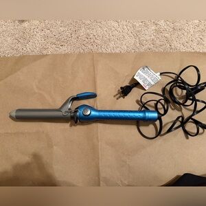 BaByliss Pro Nano Titanium Spring Curling Iron, 1”
